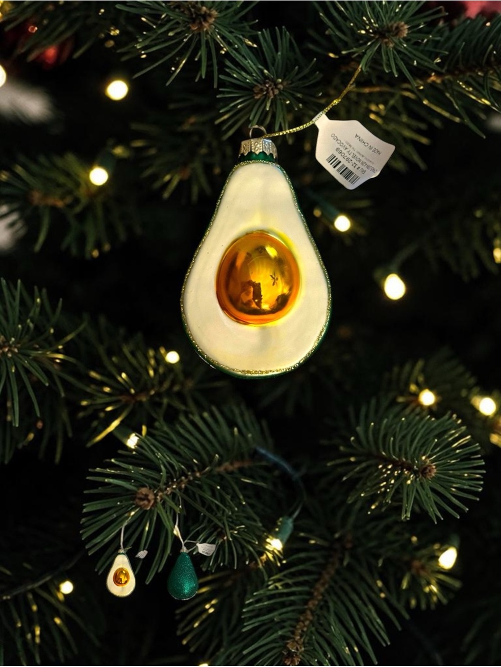 •NWT Kirklands Avocado Ornament Glass Green